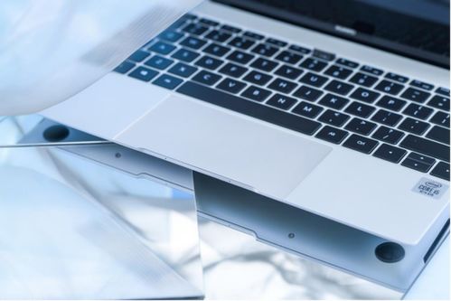 推荐手机与电脑协同工作极佳的软件组合（以小黄人快跑1.0版本为核心）